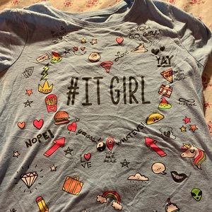 #ITGIRL blue graphic tee